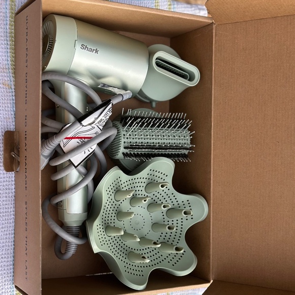 Shark HyperAir - Picture 5 of 7